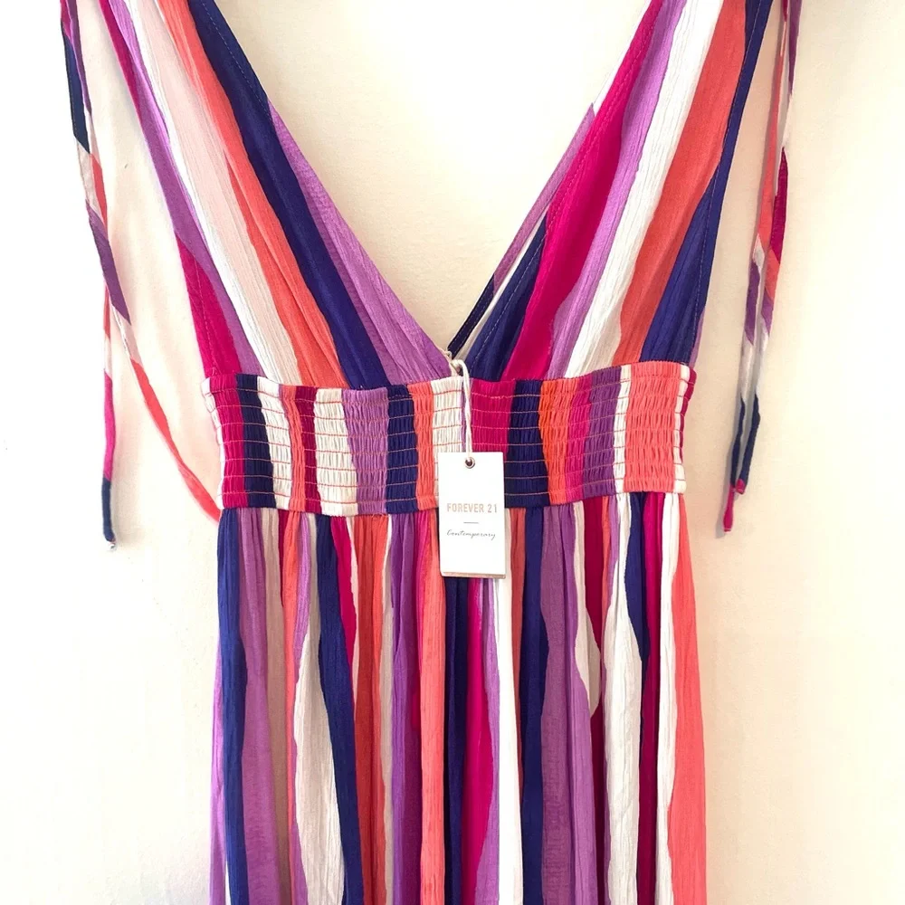 Forever 21‎ Contemporary Vibrant Striped Dress - Picture 6 of 7